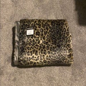 Leopard Throw